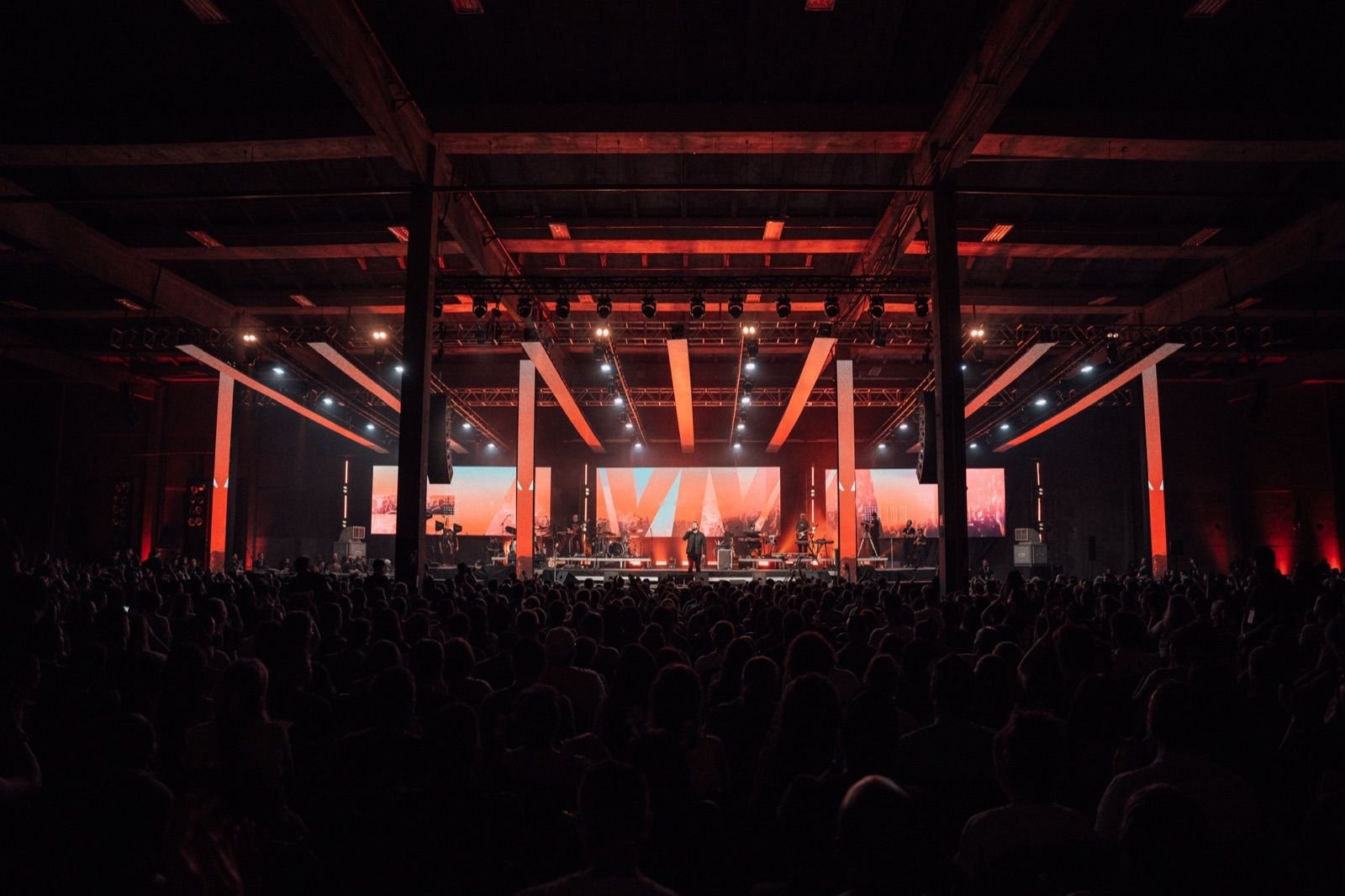 Kari Jobe + Cody Carnes · Brazil Tour