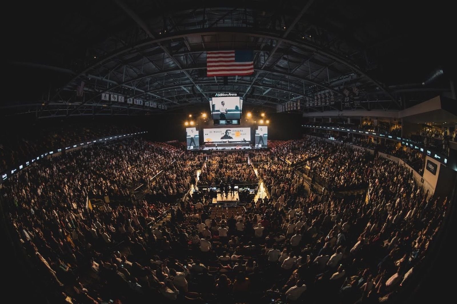 Virada 2022 · Addition Financial Arena