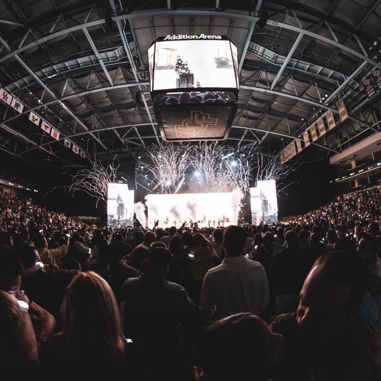Virada 2022 · Addition Financial Arena