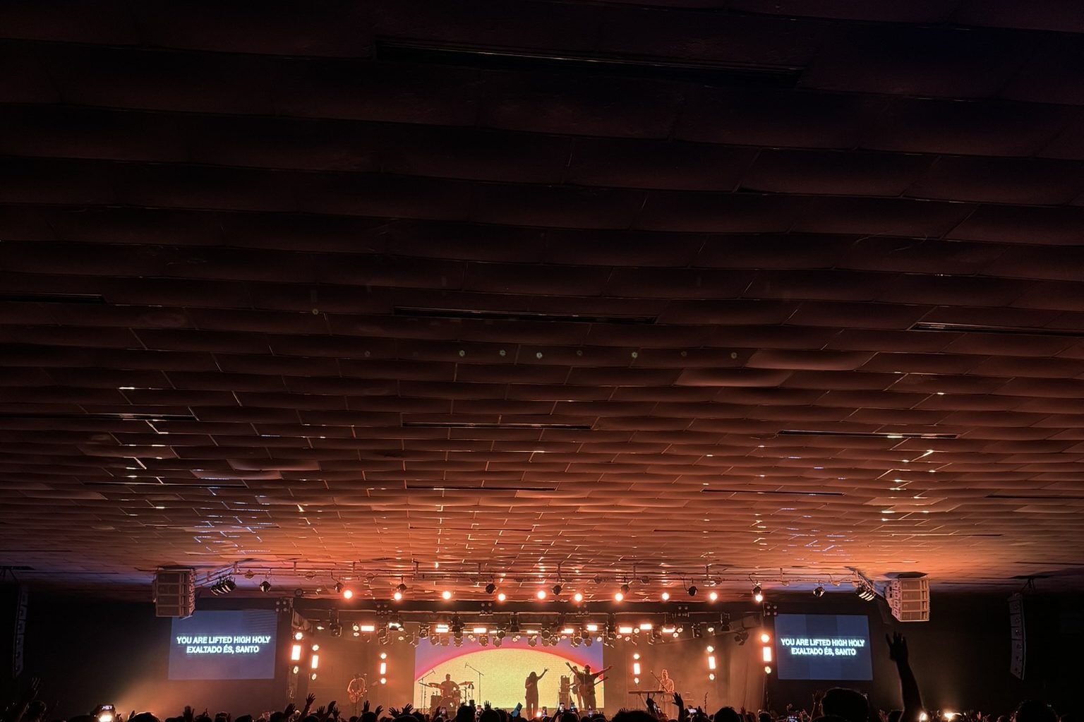 Kari Jobe Brazil tour